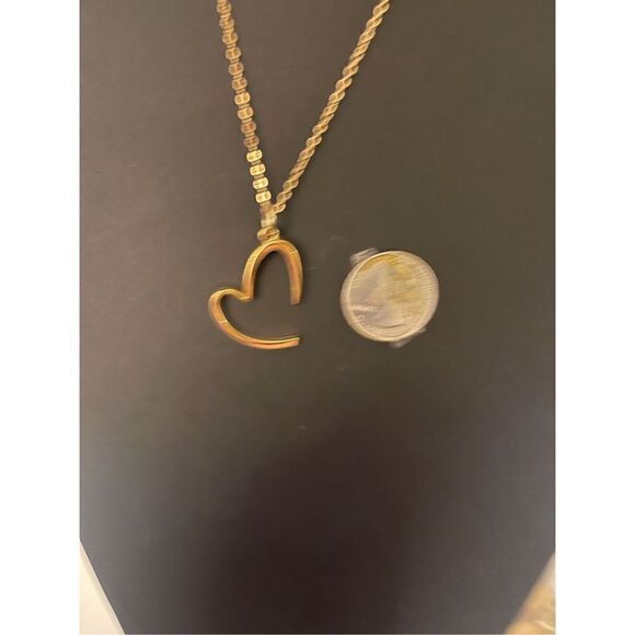 Burberry Heart Necklace - Picture 2 of 4